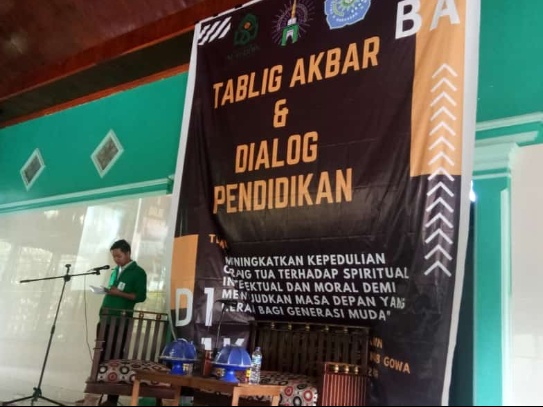 Gambar Melalui Tabligh Akbar KKN UIN Posko Desa Sicini Sadarkan Masyarakat Akan Pentingnya Pendidikan